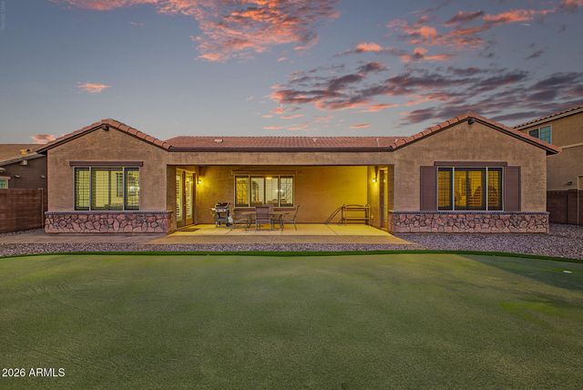 2052 S NAVAJO Court, Chandler, AZ 85286