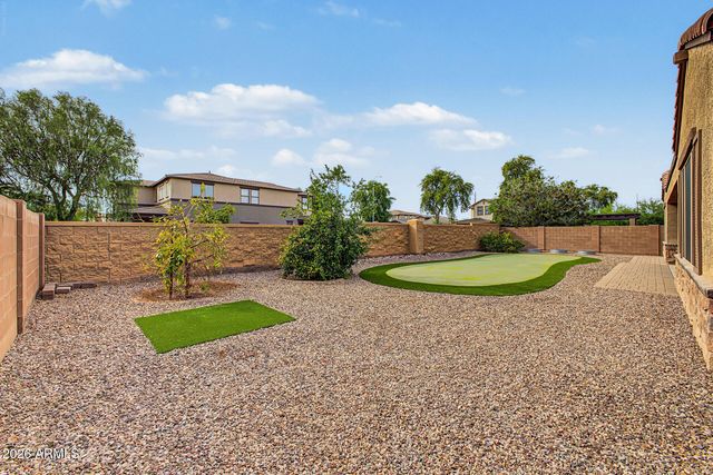 2052 S NAVAJO Court, Chandler, AZ 85286
