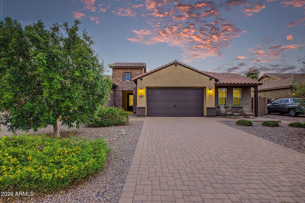 2052 S NAVAJO Court, Chandler, AZ 85286 — exterior