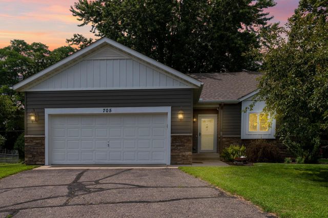 705 Watab Court, Sartell, MN 56377