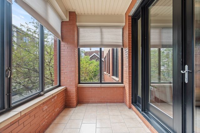 152 Old Colony 9, Boston, MA 02127
