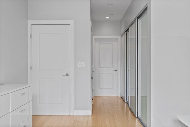 152 Old Colony 9, Boston, MA 02127