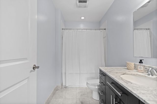 152 Old Colony 9, Boston, MA 02127