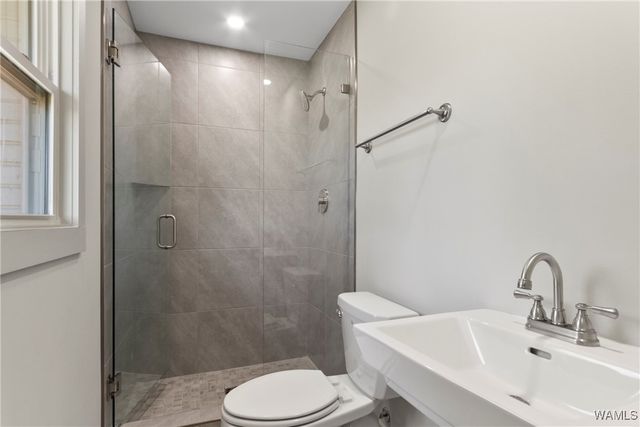 4914 Highway 43 N, Northport, AL 35473