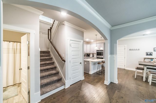 6 Desert Oak Court, Huntsville, AL 35824