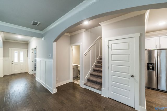 6 Desert Oak Court, Huntsville, AL 35824