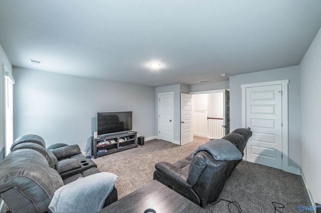 6 Desert Oak Court, Huntsville, AL 35824