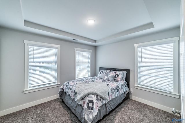 6 Desert Oak Court, Huntsville, AL 35824