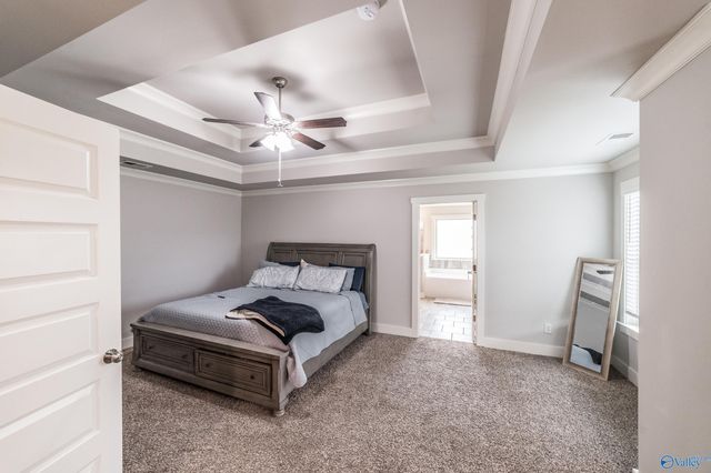 6 Desert Oak Court, Huntsville, AL 35824