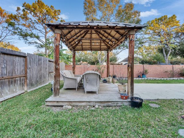 2407 Beacon Pointe, Pearland, TX 77584