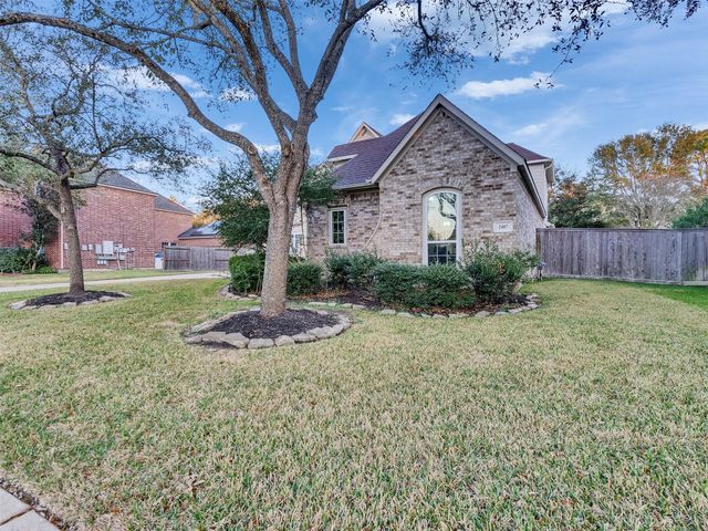 2407 Beacon Pointe, Pearland, TX 77584
