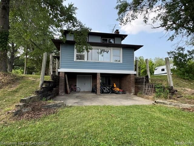 6764 Grand Beach Drive, Brighton, MI 48114