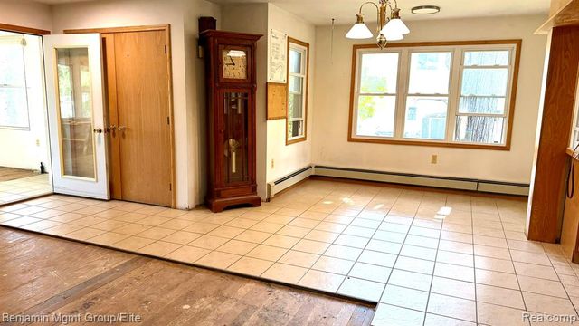 6764 Grand Beach Drive, Brighton, MI 48114