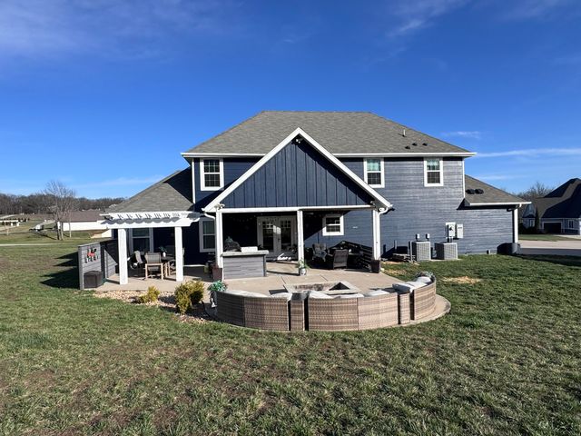 105 Penick Lane, Ozark, MO 65721