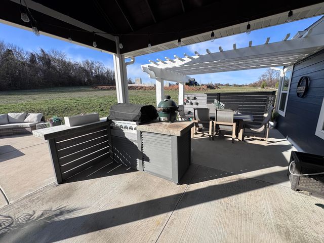 105 Penick Lane, Ozark, MO 65721