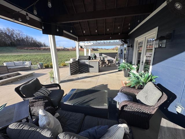 105 Penick Lane, Ozark, MO 65721