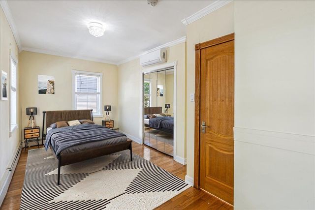 21-09 48th Street, Astoria, NY 11105