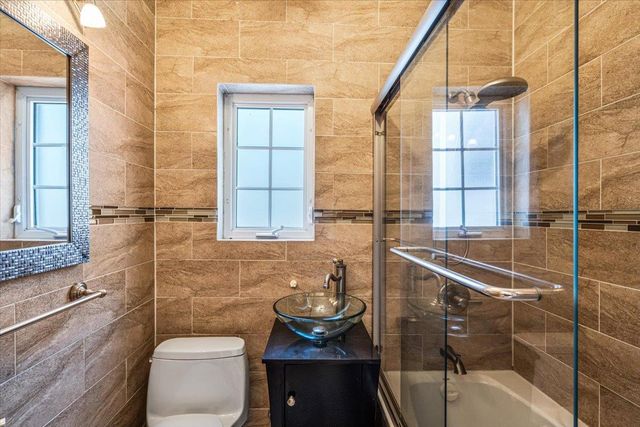 21-09 48th Street, Astoria, NY 11105