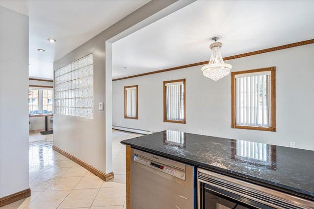 21-09 48th Street, Astoria, NY 11105