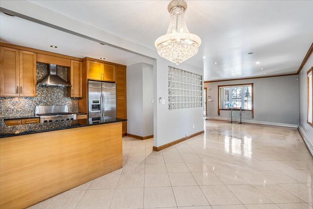 21-09 48th Street, Astoria, NY 11105