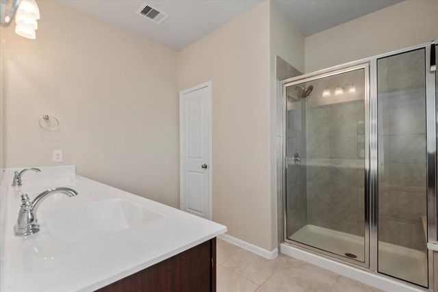 3736 Lancer Circle, Pearland, TX 77581