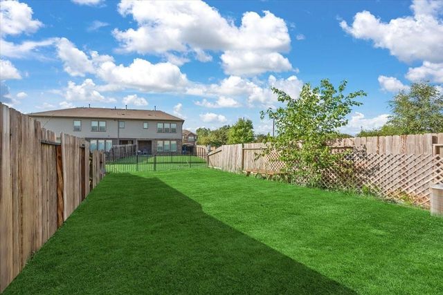 3736 Lancer Circle, Pearland, TX 77581