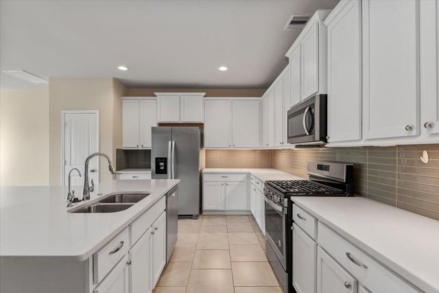 3736 Lancer Circle, Pearland, TX 77581