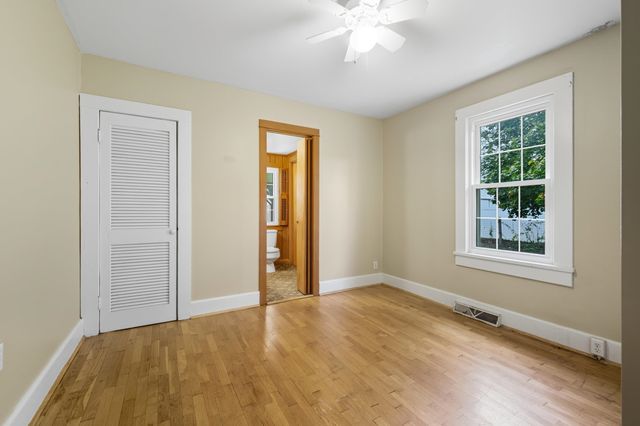 403 LEE AVE, Elkton, VA 22827