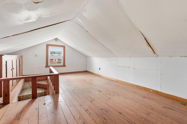 403 LEE AVE, Elkton, VA 22827