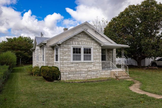 403 LEE AVE, Elkton, VA 22827