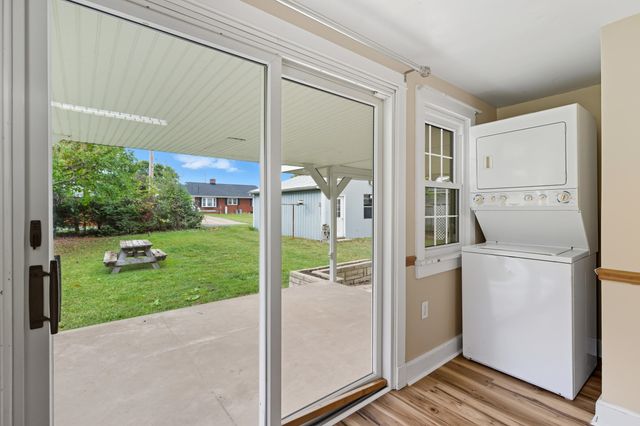 403 LEE AVE, Elkton, VA 22827