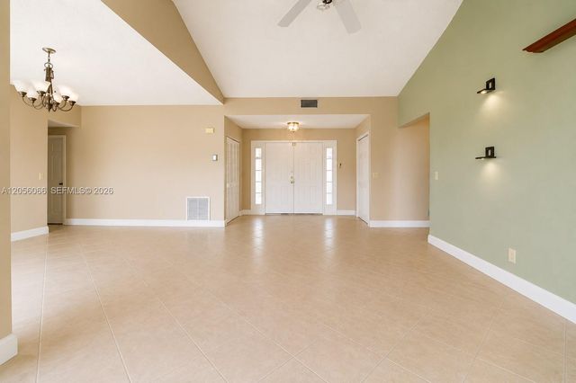1855 SW 101st Ave, Davie, FL 33324