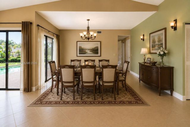 1855 SW 101st Ave, Davie, FL 33324