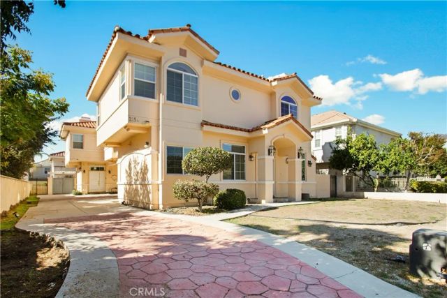 215 S 5th A, Arcadia, CA 91006