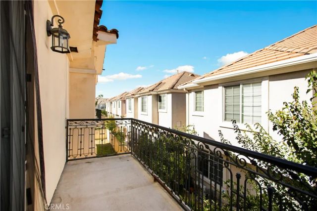 215 S 5th A, Arcadia, CA 91006