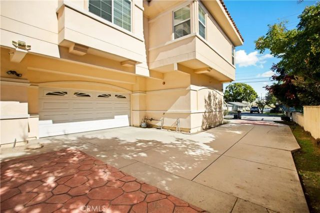 215 S 5th A, Arcadia, CA 91006