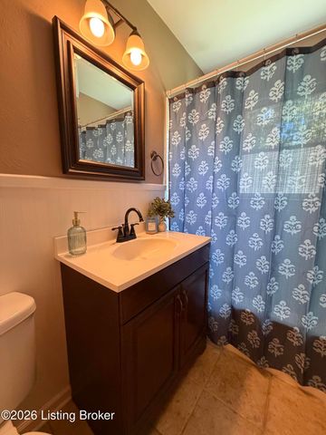 533 Village Dr, Elizabethtown, KY 42701