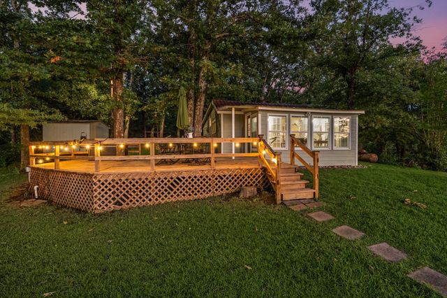 710 County Road 1699, Alba, TX 75410