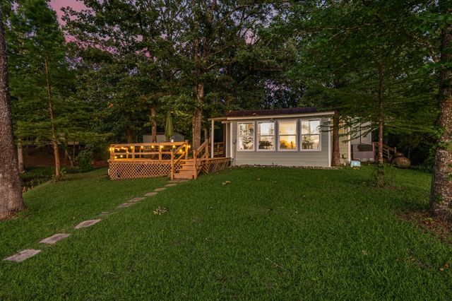 710 County Road 1699, Alba, TX 75410