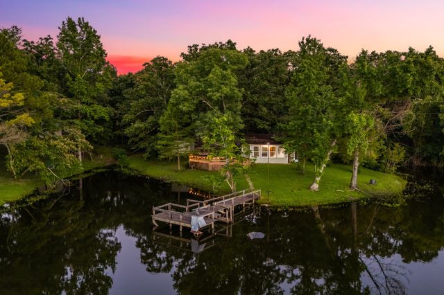 710 County Road 1699, Alba, TX 75410