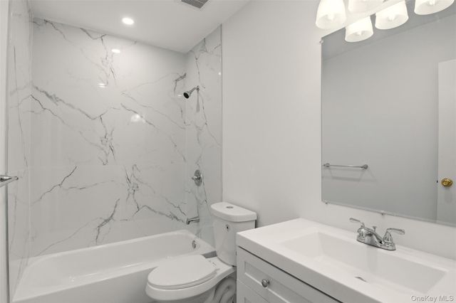 8 Dogwood Court 8, Selden, NY 11784