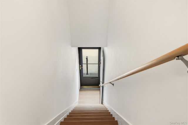 8 Dogwood Court 8, Selden, NY 11784