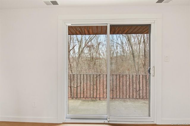 8 Dogwood Court 8, Selden, NY 11784