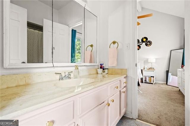 2471 Cedar Brook W, Marietta, GA 30067