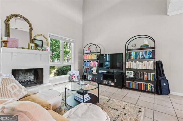 2471 Cedar Brook W, Marietta, GA 30067