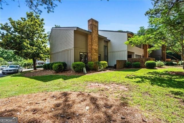 2471 Cedar Brook W, Marietta, GA 30067