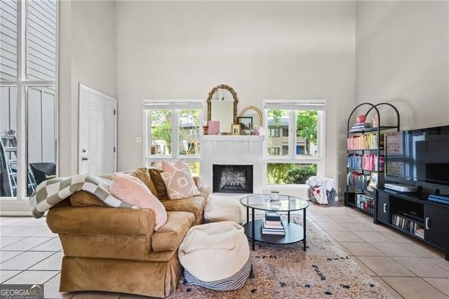 2471 Cedar Brook W, Marietta, GA 30067