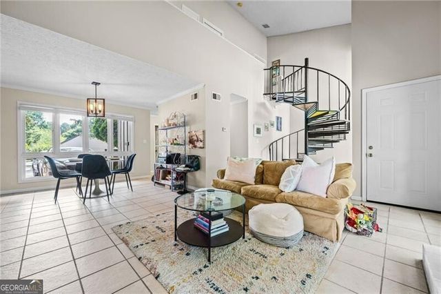 2471 Cedar Brook W, Marietta, GA 30067