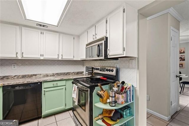 2471 Cedar Brook W, Marietta, GA 30067