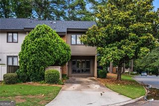 2471 Cedar Brook W, Marietta, GA 30067